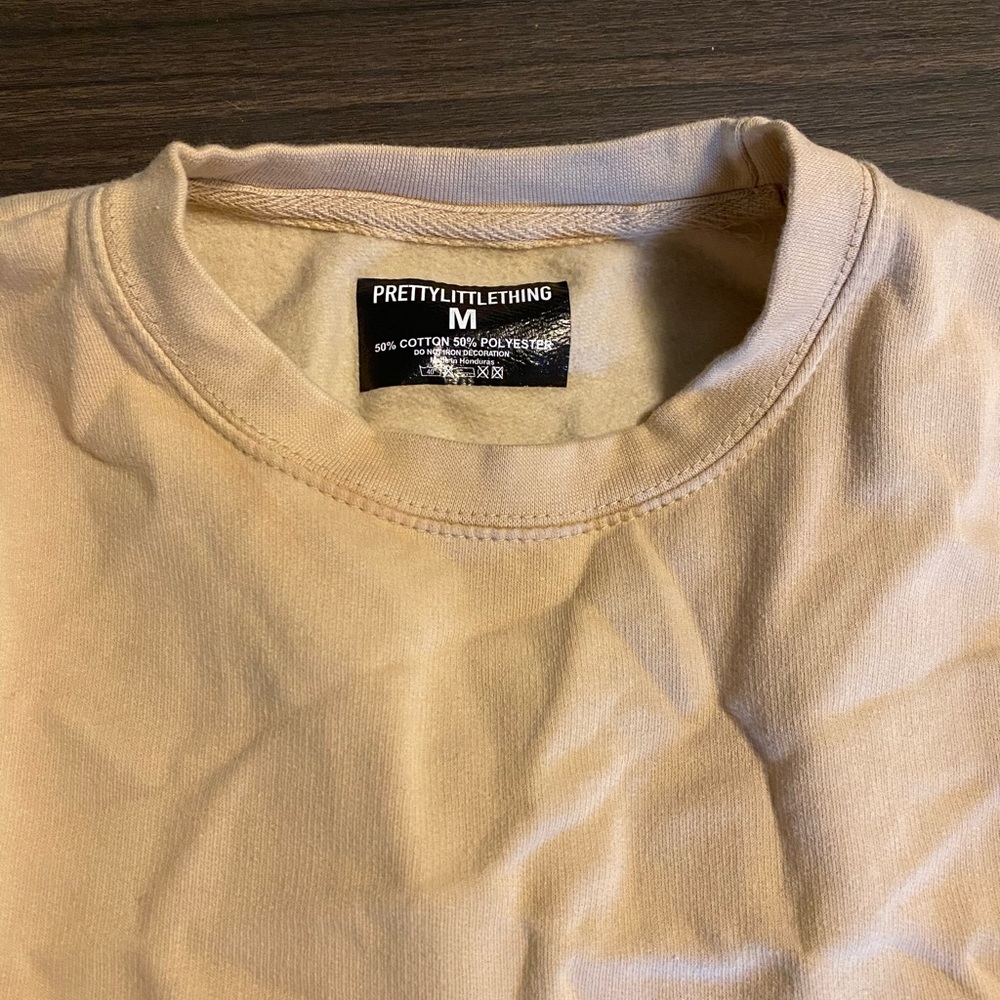Beige Cropped Sweatshirt - Picture 4 of 5
